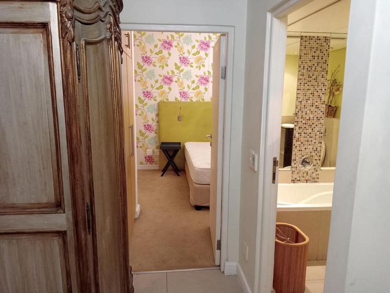 To Let 1 Bedroom Property for Rent in De Waterkant Western Cape